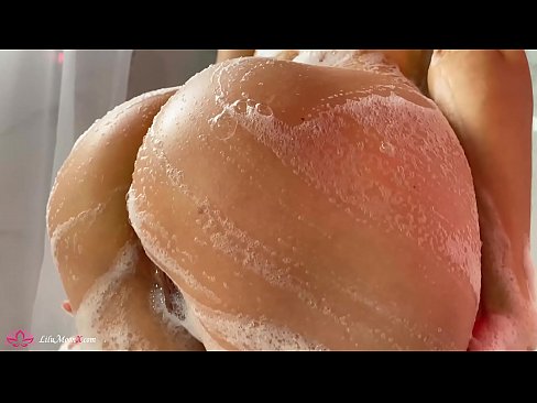 ❤️ Morena masturba o coño cun vibrador ata un orgasmo intenso na ducha ❤️ Follar a nós gl.tradeis.top ﹏